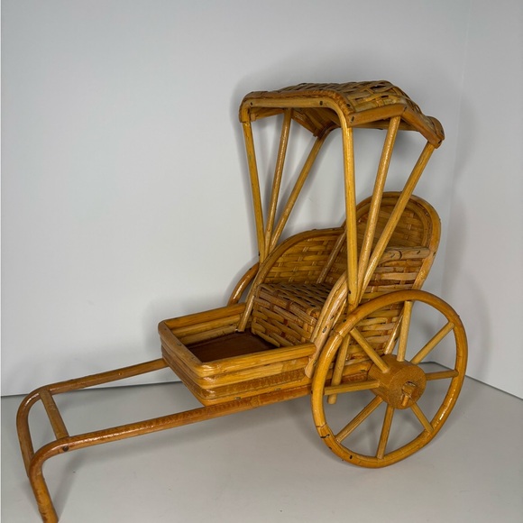 Vintage 1970’s Bamboo Rickshaw Plant Stand - Picture 1 of 6